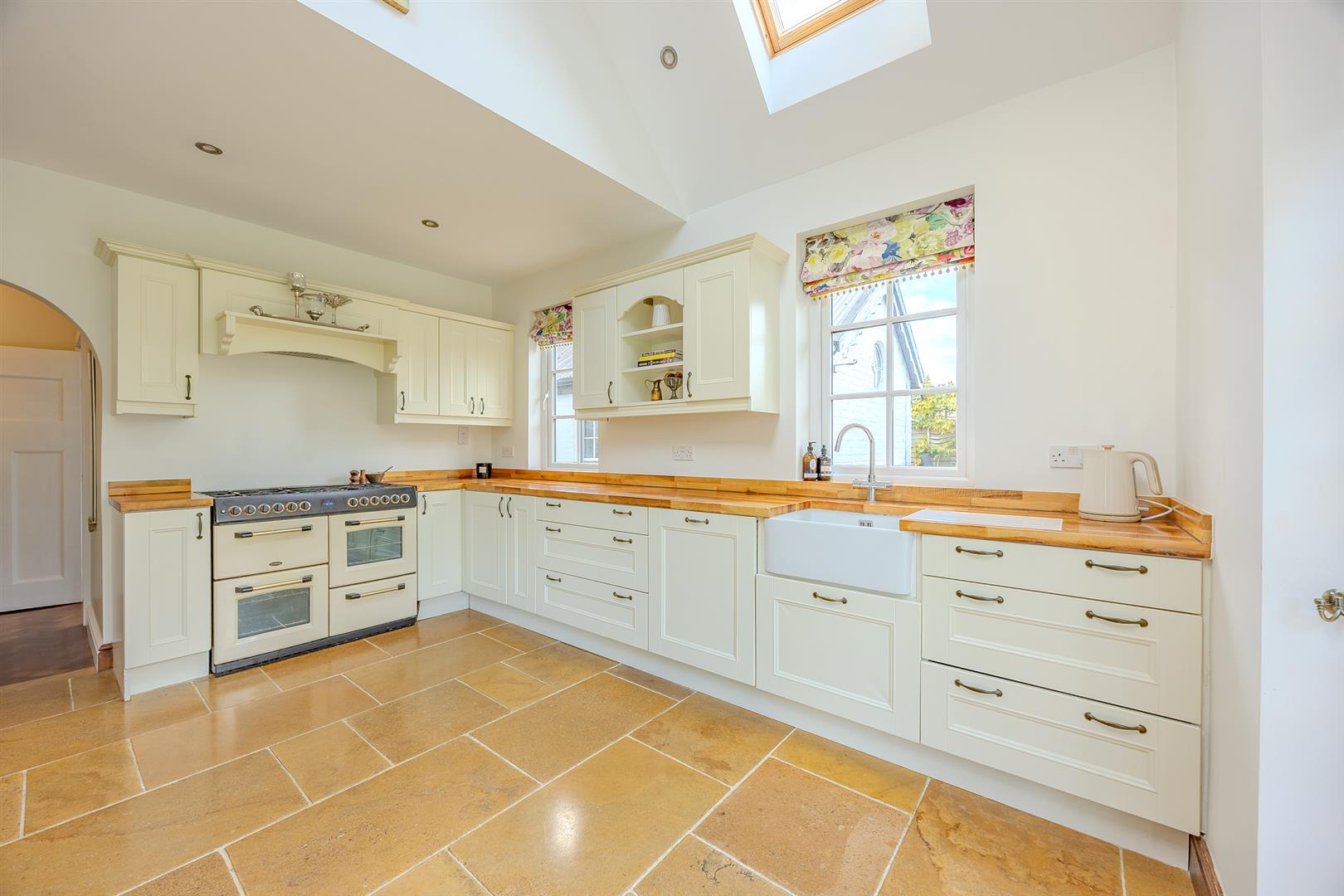 Cotmer Road, Oulton Broad South Gallery Image